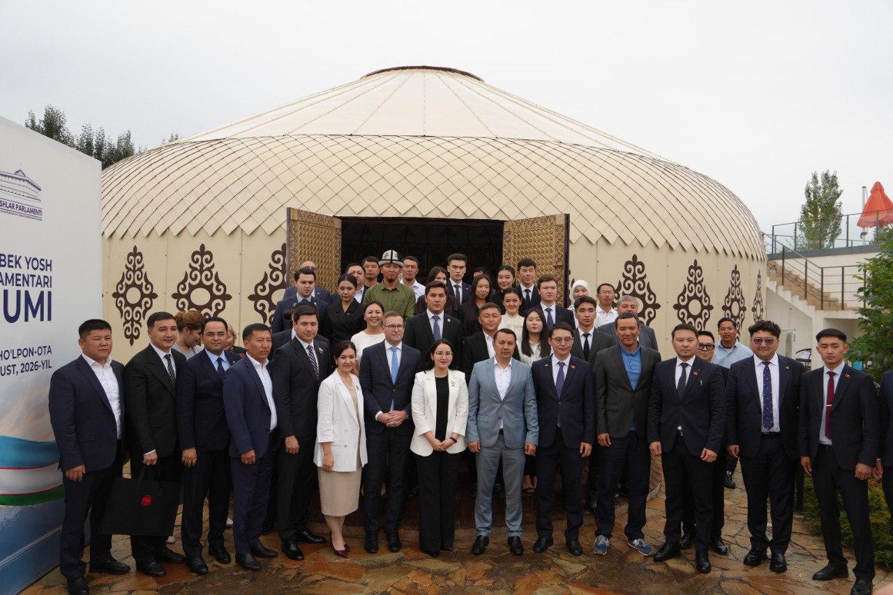 II. Forum junger Parlamentarier aus Kirgisistan und Usbekistan