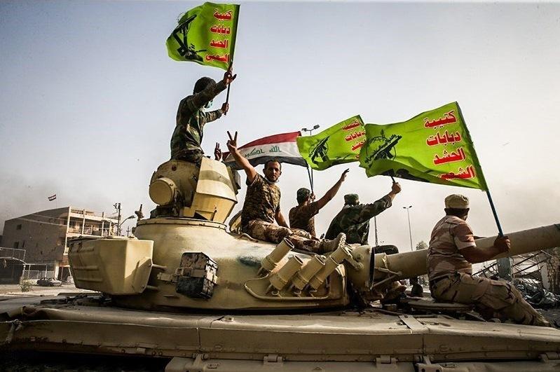 Iraq Raising Flag