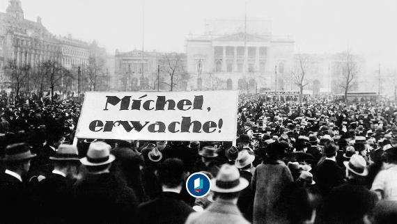 Foto einer Demonstration gegen die Vertragsbedingungen von Versailles, Juliusplatz, Leipzig, 1919.