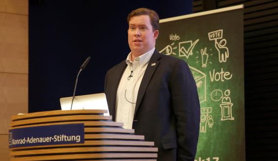 Chris Young vom Republican National Comitee. Er führte den Wahlkampf für Donald Trump.