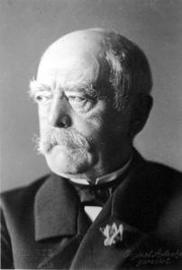 Otto von Bismarck, Porträtfoto vom 31. August 1890. (Quelle: Jacques Pilartz / Bundesarchiv Bild 146-2005-0057 / CC-BY-SA)