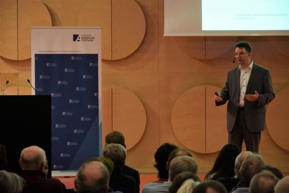 Dr. Michael Blume, Landesbeauftragter gegen Antisemitismus