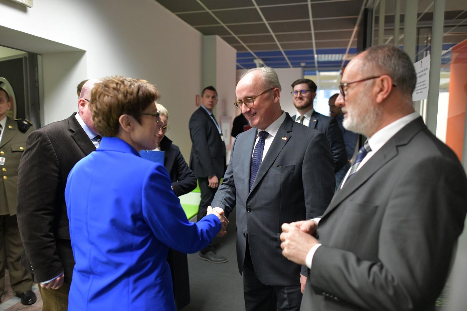 Perspektiven europäischer Sicherheits und Verteidigungspolitik